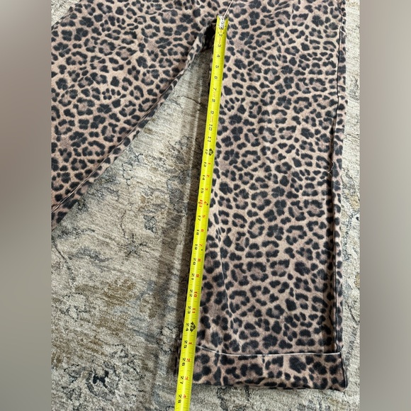 Anthropologie Pilcro leopard print Wide-Leg denim - Picture 11 of 12